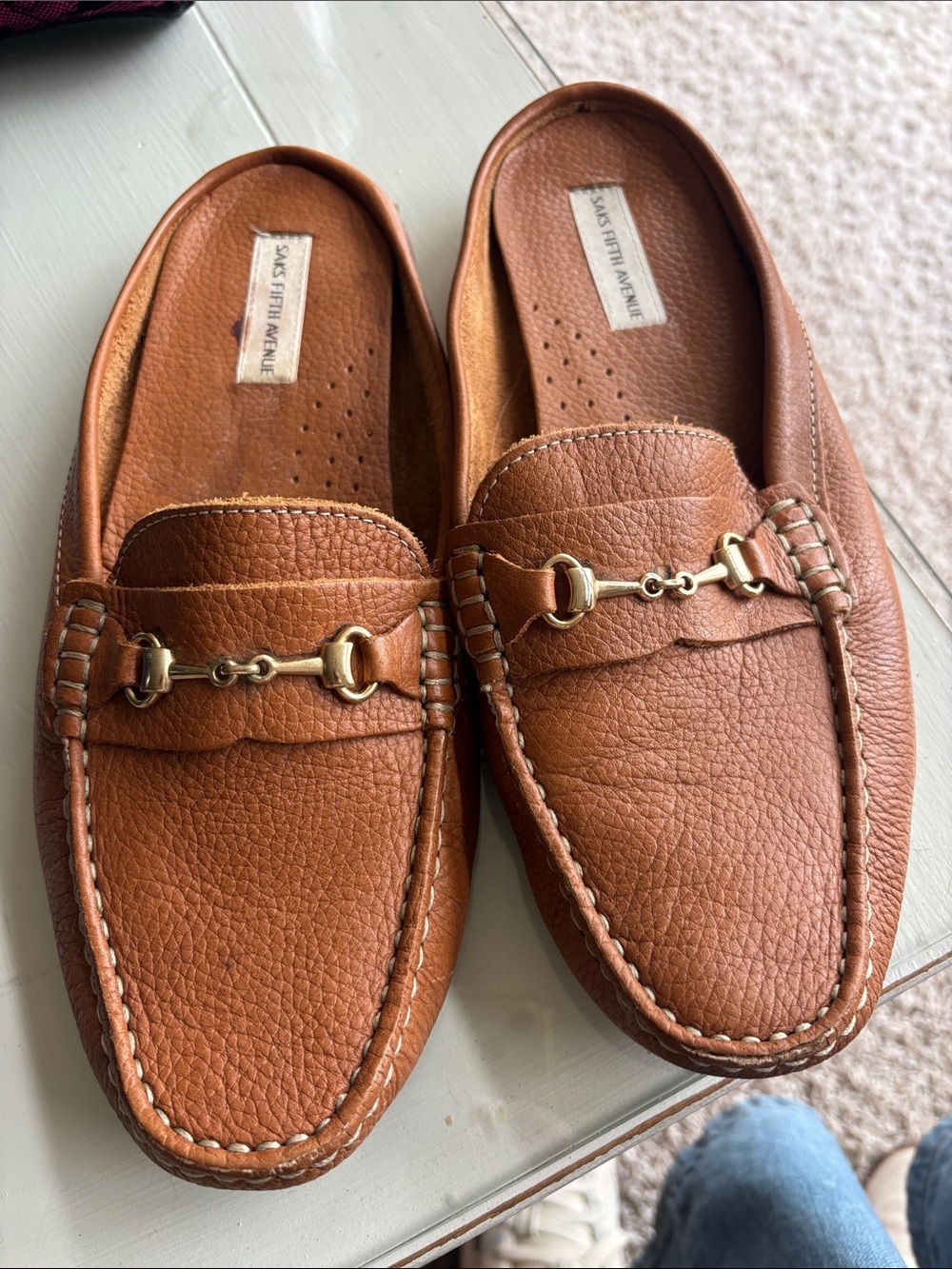 Saks Fifth Avenue Women’s Tan Leather Horsebit Loafers size 9